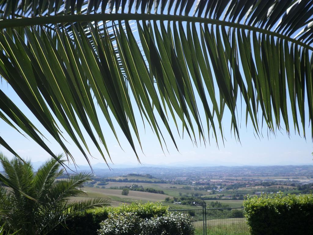 Bed And Breakfast " Il Tesoro Di Mario " Falconara Marittima Exterior photo